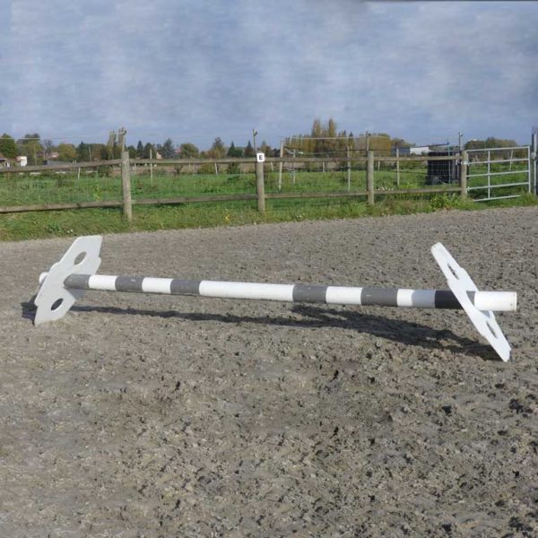 obstacle équitation cavaletti double