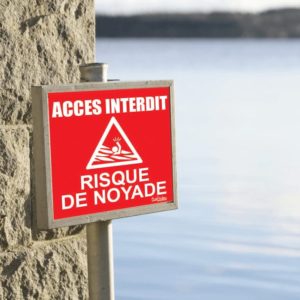 panneau risque de noyade rouge accès interdit