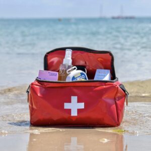 TROUSSE-DE-SECOURS-À-PHARMACIE