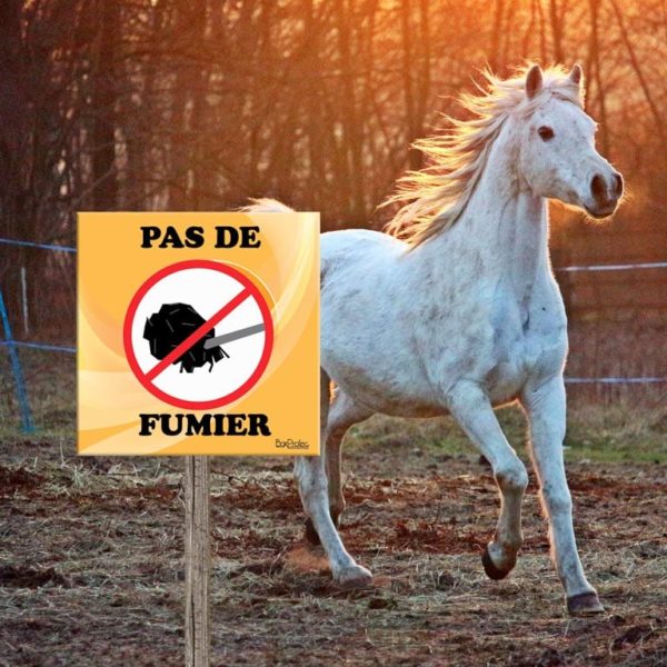 Panneau interdit au fumier