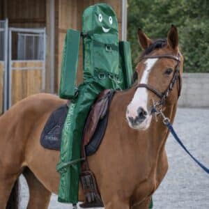 Mannequin de débourrage Gilbert pour cheval en location - BoxProtec
